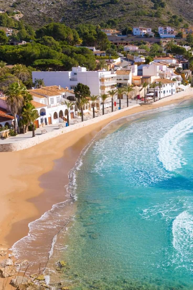 Apartamento En Moraira Con Piscina 100 M De La Playa المظهر الخارجي الصورة